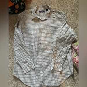 Roundtree & Yorke striped button up